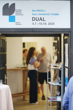 Odprtje razstave DUAL v Galeriji Ravne